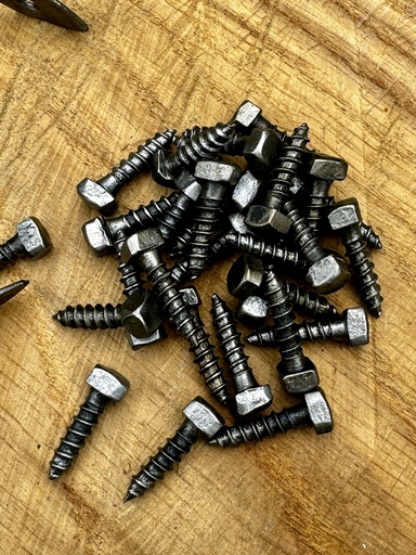 Forged square bolts per 3